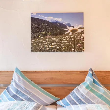 Haus Niklos - Wank Грайнау